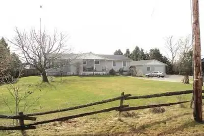 10230 Pleasant Valley Road W, South Dundas, On K0e 1w0