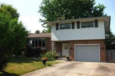 751 Gladstone Drive, Woodstock, On N4s 5t1