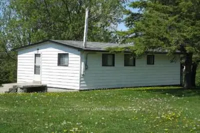 33 Red Cap Beach Lane, Kawartha Lakes, On K0m 2b0