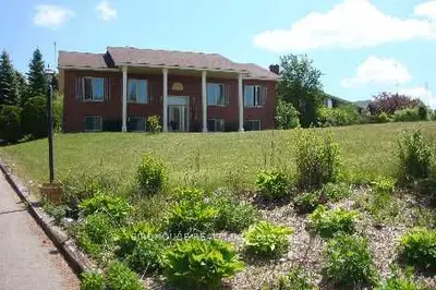 44 Bluewater Avenue, Kawartha Lakes, On K9v 4r6