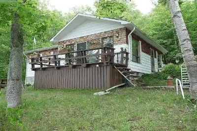 29 Shea Road E, Muskoka Lakes, On P0b 1m0