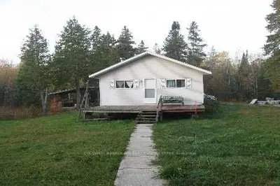 2004 Bidwell Road, Central Manitoulin, On P0p 1n0