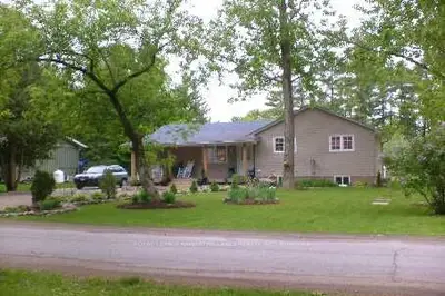 15 Oakwood Drive, Kawartha Lakes, On K0m 1n0