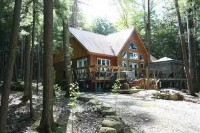 659 Wao, Trent Lakes, On K0l 1j0