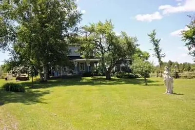 1125 Division Road, Otonabee-south Monaghan, On K0l 1s0