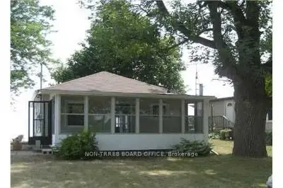 2034 Lakeshore Road, Haldimand, On N1a 2w8