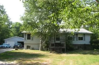 13 Cedar Lane, Kawartha Lakes, On K0l 2w0