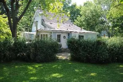 2102 County Road 18 Road, Prince Edward County, On K0k 2t0