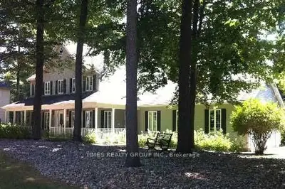 2557 Stallion Street, Out Of Area, Qc J7t 2e4