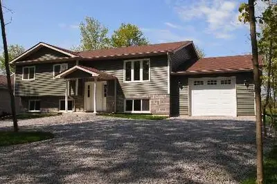 63 Homewood Park Park, Kawartha Lakes, On K0m 2t0