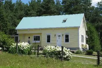 133 Farmer's Road, Kawartha Lakes, On L0a 1k0
