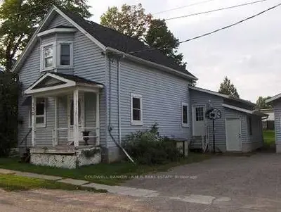 130 Queen Street, Kawartha Lakes, On K0m 2t0