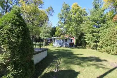 99 Robinson Street, Oro-medonte, On L0l 1t0