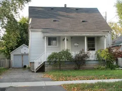 744 New Romaine Street, Peterborough, On K9j 2e9
