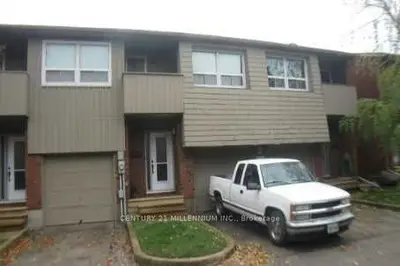 Common Element Condo in Collingwood