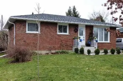 48 St. George Street, Kawartha Lakes, On K9v 1m7
