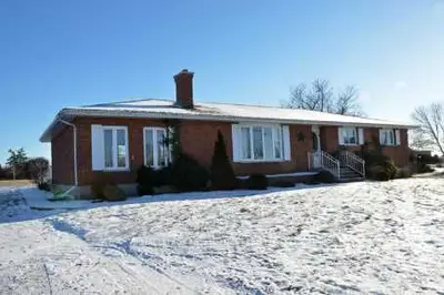 727 County Road 8, Prince Edward County, On, K0k 1p0