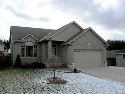 100 Dutton Way, Woodstock, On N4t 1v8