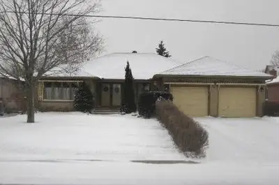 21 Found Avenue, Kawartha Lakes, On K9v 5v8