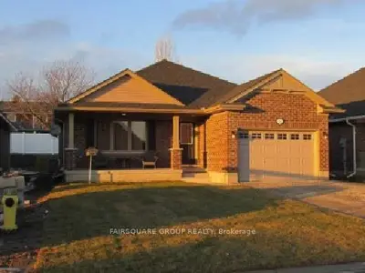 18 Park Place, Tillsonburg, On N4g 0b8