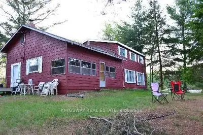37467 Highway 17 Hollow, Carp - Dunrobin - Huntley - Fitzroy And Area, On K7s 3g7