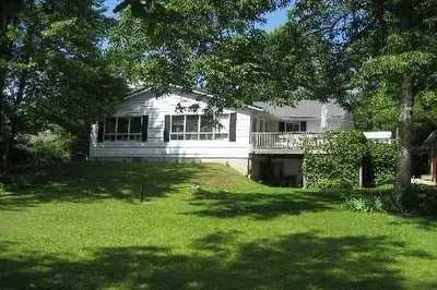 125 Mccrackin Avenue, Kawartha Lakes, On L0k 1w0