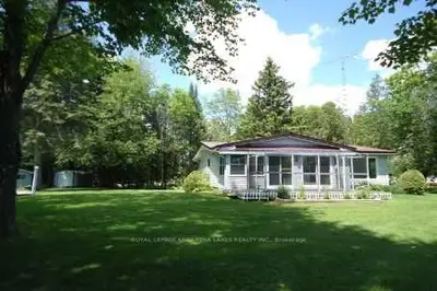 15 Cedarplank Road, Kawartha Lakes, On