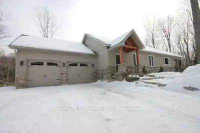 1487 Forestview Drive, Trent Lakes, On K0l 2h0