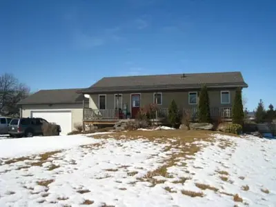 2346 County Rd 64 R.r.# 2 Road, Prince Edward County, On K0k 1l0
