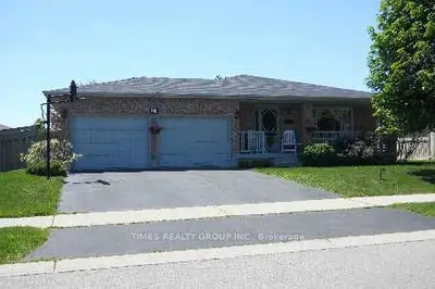 31 Hillside Road, Ingersoll, On N5c 4b6