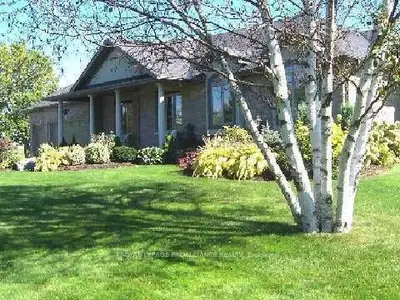 1015 County 3 Road, Prince Edward County, On K4n 4z1