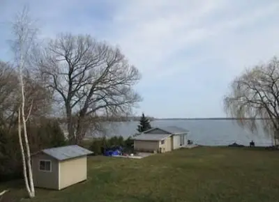 90 Hiscock Shores Road, Prince Edward County, On K0k 1i0