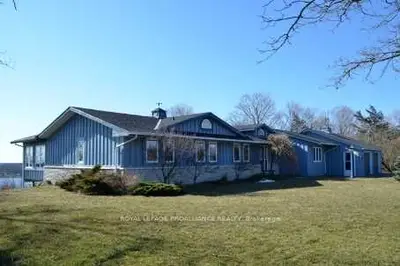 17 County Road 13, Prince Edward County, On K0k 2t0