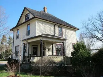 206 Wonham Street S, Ingersoll, On N5c 2z4