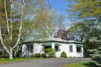 20 Rogers Street, Prince Edward County, On K0k 2t0