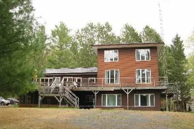 118 Addington Rd. 5, Addington Highlands, On K0h 1k0