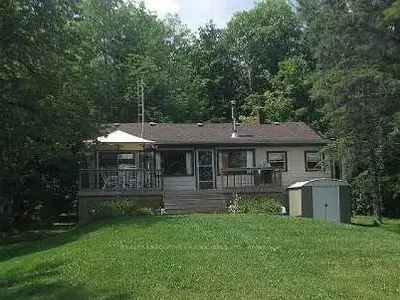 14 Hill's Road, Trent Lakes, On K0m 1a0