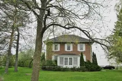 252 Ken Reid Road, Kawartha Lakes, On K9v 4r1