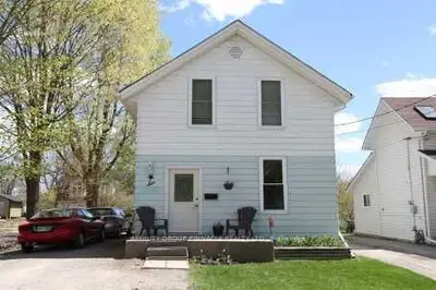 6 St Peter Street, Kawartha Lakes, On K9v 1p4