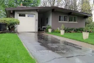 16 Geneva Court, Brockville, On K6v 1m9