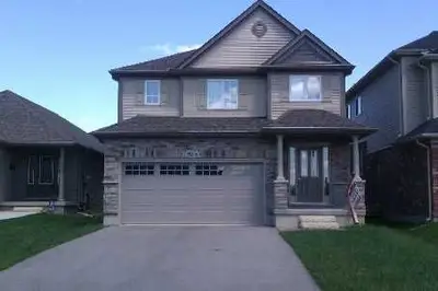 928 Sillers Drive, London North, On N5x 4r7