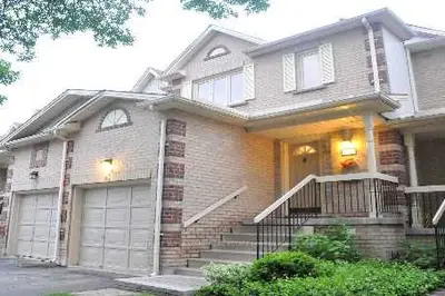 302 College Avenue W 105, Guelph, On N1g 4t6