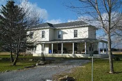 597 Water Road, Prince Edward County, On K0k 1w0