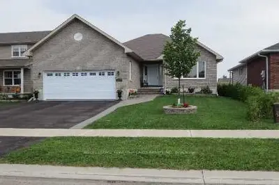 24 Springdale Drive, Kawartha Lakes, On K9v 4r1