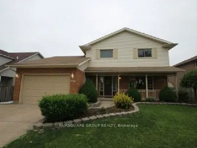Detached in Pelham