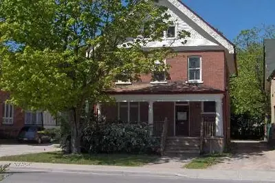 37 Cambridge Street N, Kawartha Lakes, On K9v 4c6