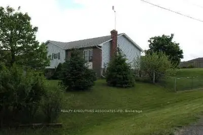 2 Loraine Drive, Kawartha Lakes, On L0a 1a0