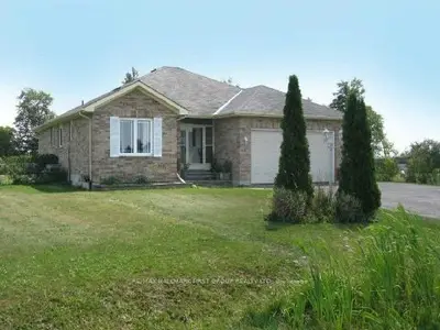 16 Hallett Crescent, Kawartha Lakes, On K0m 2c0