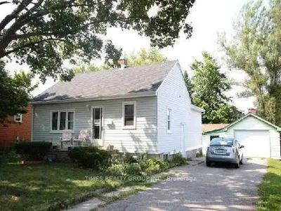 345 Hay Street, Woodstock, On N4s 2c2