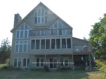 256 Rock Crossroad Road, Prince Edward County, On K0k 2t0